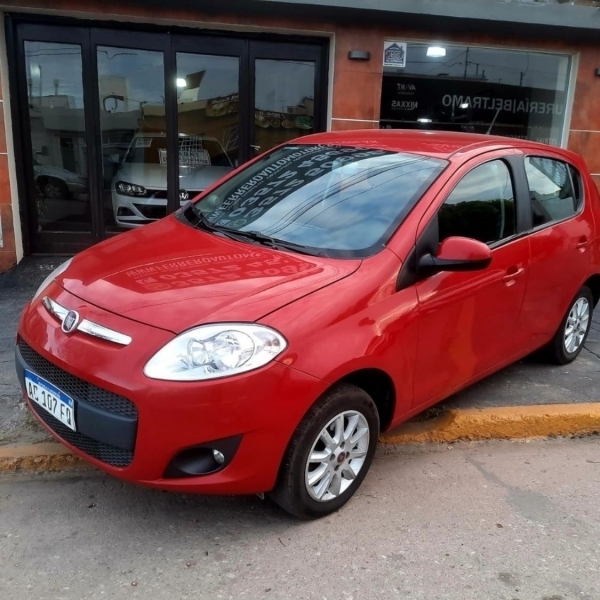 FIAT PALIO ATRACTIVE TOP 2017
