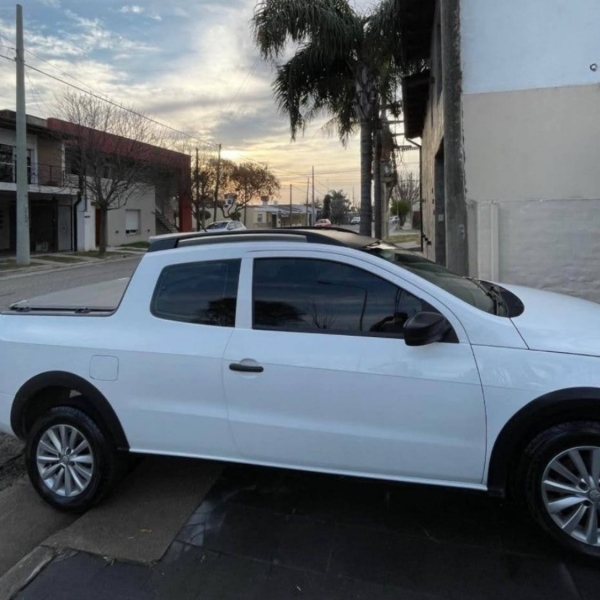 VOLKSWAGEN SAVEIRO SAFETY PACK HIGH 2015