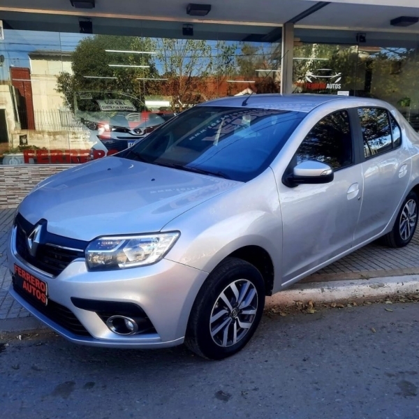 RENAULT LOGAN INTENSE 2020